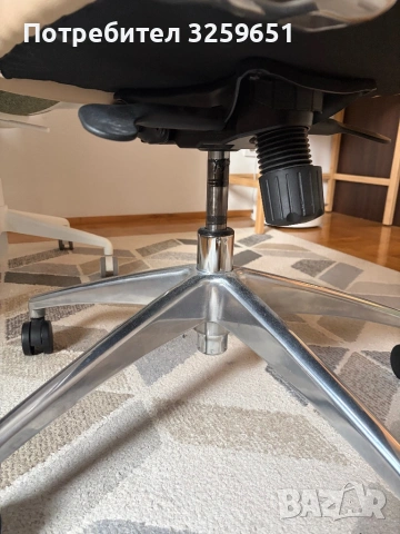 Офис стол, снимка 2 - Столове за офис - 54022395