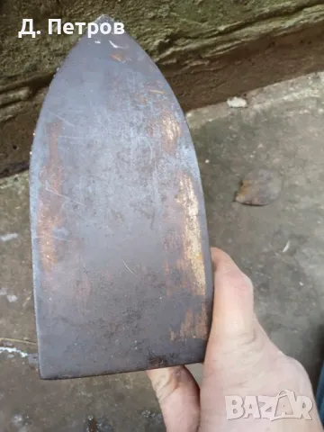 Стара ютия на жар, снимка 4 - Антикварни и старинни предмети - 48420727