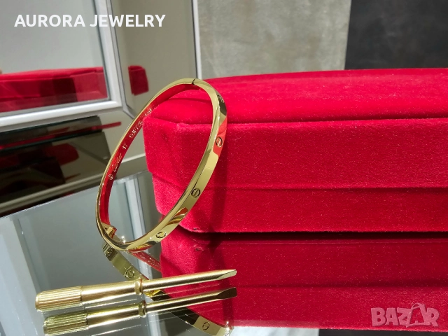 CARTIER Gold Love Classic Small Model Гривна с Отверка