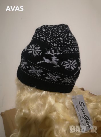 Нова спортна шапка с еленчета черна дамска, снимка 2 - Шапки - 31075657