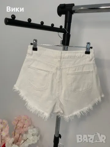 Къси дънки с висока талия, размер XS, снимка 6 - Къси панталони и бермуди - 50203429