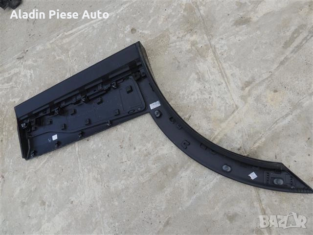 Задна лява тапицерия на врата Kia Sportage година 2023 2024 , снимка 4 - Аксесоари и консумативи - 51764609