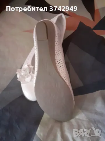 Леки и удобни обувки, снимка 2 - Дамски ежедневни обувки - 50052504