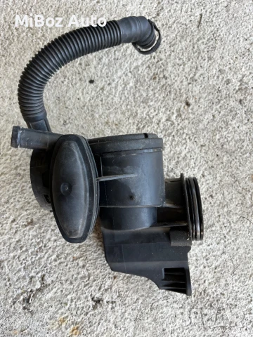 Маслен сепаратор Фолксваген Голф 6 VW Golf, снимка 2 - Части - 50802964