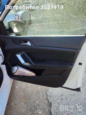 Салон и кори за Пежо 308 Т9 комби 2014-2021г., снимка 9 - Части - 51023165