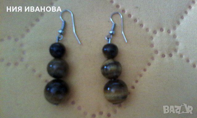 Обеци с камъни