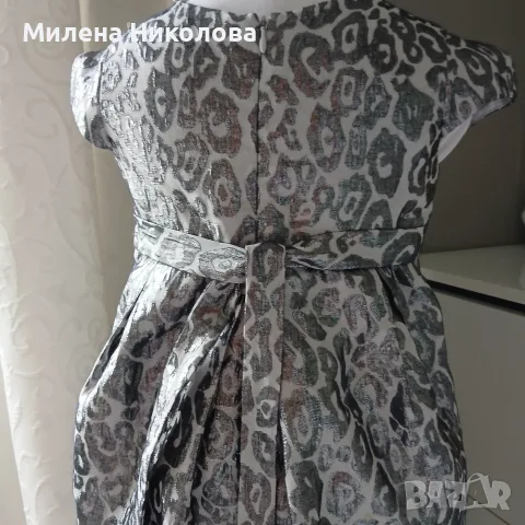 Рокля 116 с декорация, снимка 4 - Детски рокли и поли - 56461707