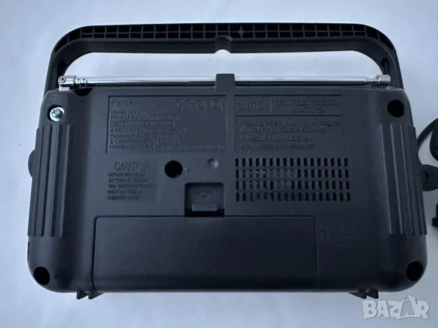 Panasonic RF-2400D, снимка 2 - Радиокасетофони, транзистори - 56074574