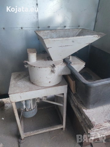 Монофазна фуражомелка , снимка 1