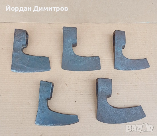 стари брадви 