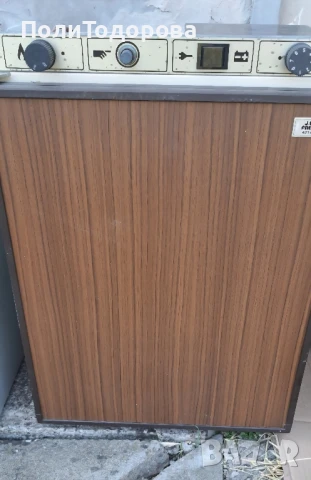 Хладилник за каравана или кемпер