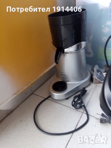 Професионална сокоизстисквачка за цитруси, електрическа цитруспреса, снимка 2 - Машини за сок - 42237895