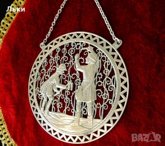 Плакет,пано,картина от калай Лозари,Градинари. , снимка 2 - Антикварни и старинни предмети - 42752523