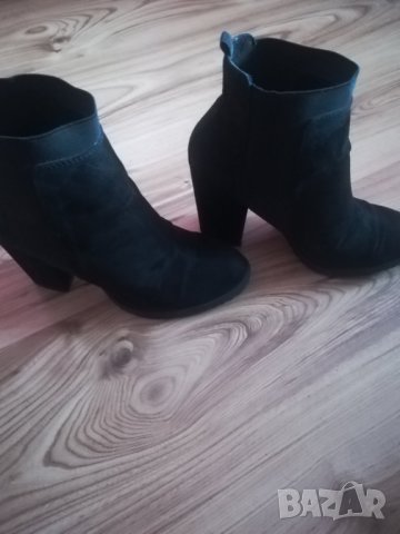 черни боти на висок ток и платформа, снимка 9 - Дамски боти - 42605717