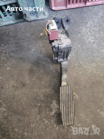 Педал газ потенциометър Opel Vectra C 2.0D 100кс 9186724, снимка 2 - Части - 51211401