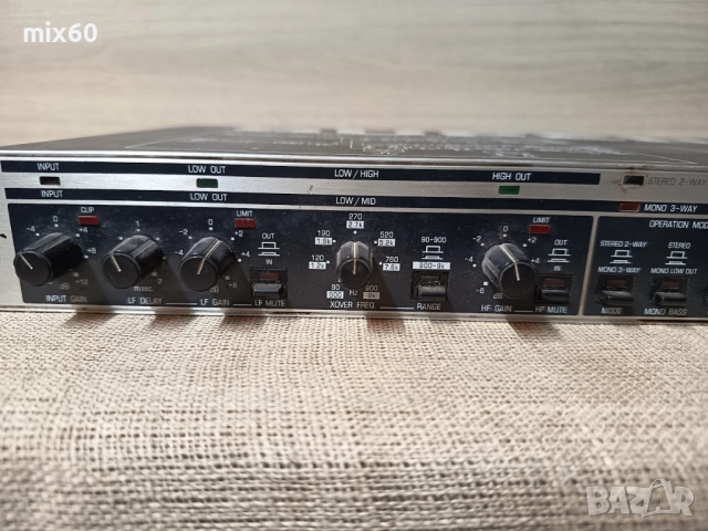 Продавам crossover Behringer CX2300, снимка 3 - Ресийвъри, усилватели, смесителни пултове - 52955524