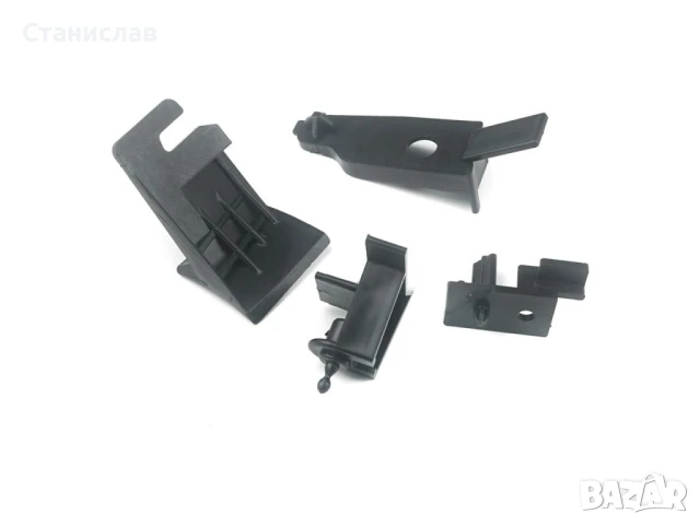 Комплект щипки за захващане на фар Ford Transit Courier