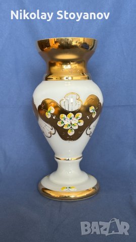 Голяма ваза Бохемско стъкло с много позлата 24к, снимка 1 - Вази - 40589445