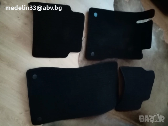 Немски мокетени стелки PETEX нови, за Mercedes W211, E class 2002-2009 и Clx 2004-2010, снимка 2 - Аксесоари и консумативи - 54012735