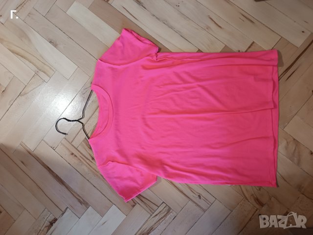 Дамски блузи , снимка 8 - Тениски - 44232217