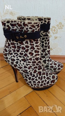 Дамски боти/ботуши с леопардова шарка, с висок, тънък ток, номер 38, снимка 2 - Дамски боти - 31601047
