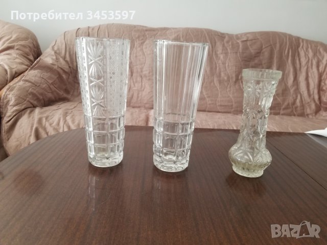 3 стъклени  релефни вази, снимка 1 - Вази - 37733534