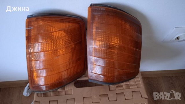 Фарове, стопове и мигачи за Мерцедес 190Д, снимка 4 - Части - 37499489