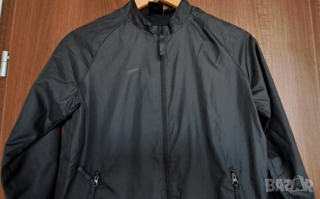 NIKE Детско тънко шушляково яке 12-13 г, снимка 3 - Детски якета и елеци - 42516863