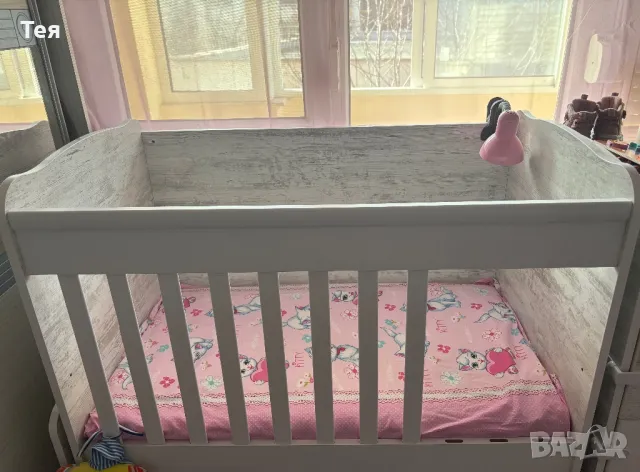 Дървена бебешка кошара 