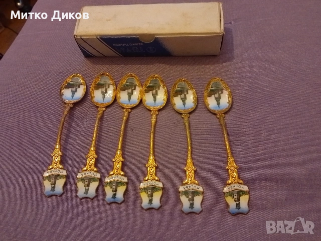Лот колекционерски сувенирни лъжички СССР с емайлиран обков и позлата,гравирани. 13 см