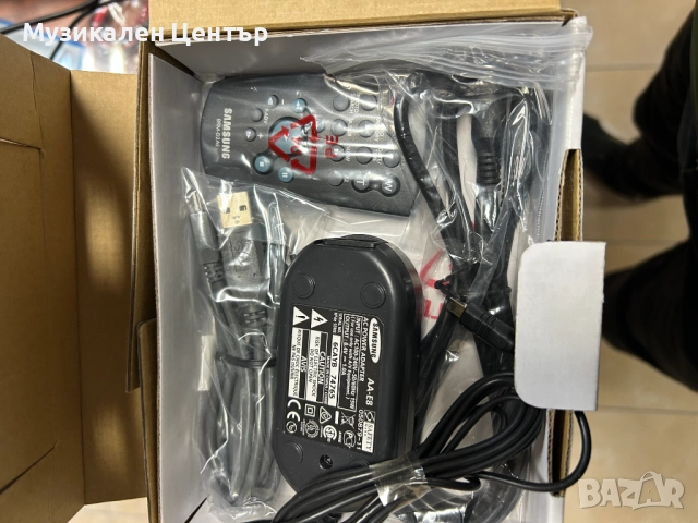 Видео камера Samsung VP D353i за ЧАСТИ , снимка 3 - Камери - 52987669