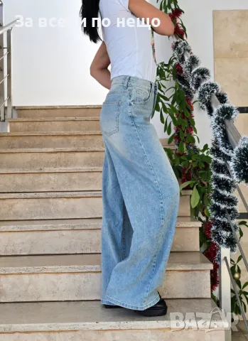 Дамски меки дънки с апликация от нежни камъни и със широки крачоли, снимка 4 - Дънки - 48514659