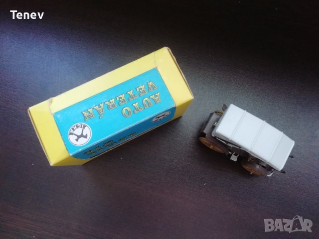 Igra Old Timer Tatra President 1/36 колекционерска количка фаетон с кутия , снимка 3 - Колекции - 42920698