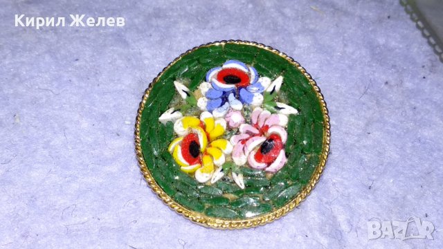 Стара ПОЗЛАТЕНА ФЛОРАЛНА РЕТРО АРТ БРОШКА РЪЧНО ИНКРУСТИРАНИ КЪСЧЕТА ВЕНЕЦИАНСКО СТЪКЛО МУРАНО 34561, снимка 10 - Антикварни и старинни предмети - 39072329