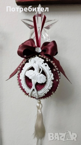 Коледни топки