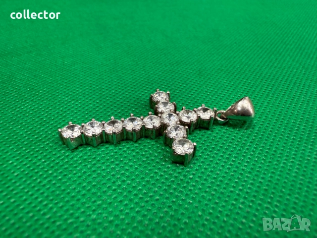 Масивен сребърен кръст с 12циркона. №7701, снимка 3 - Колиета, медальони, синджири - 52688370