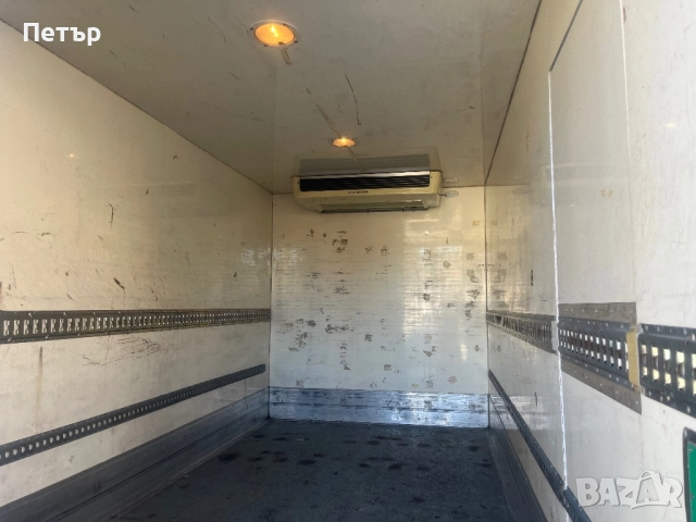 Продавам хладилен фургон, снимка 5 - Камиони - 52423001