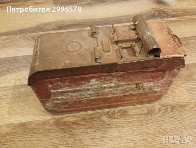 Алуминиева кутия за муниции за картечница патрони винтич ретро военна, снимка 3 - Антикварни и старинни предмети - 54173031