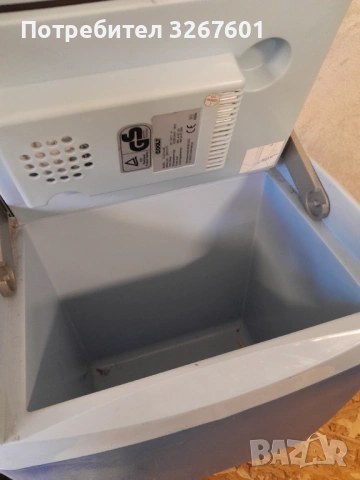 Хладилна чанта  12/220v , снимка 4 - Хладилни чанти - 54352085