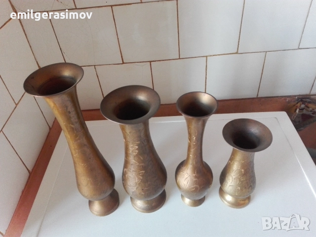 Сервиз за кафе и месингови вази., снимка 9 - Сервизи - 31830300