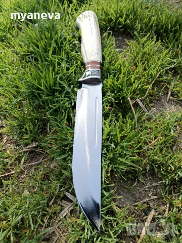 Ловджийски нож с дръжка от еленов рог и стомана 440 C , снимка 2 - Ножове - 49716197