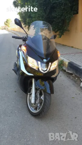 Piaggio X10 Пиаджо Х10 Скутер мотор НА ЧАСТИ