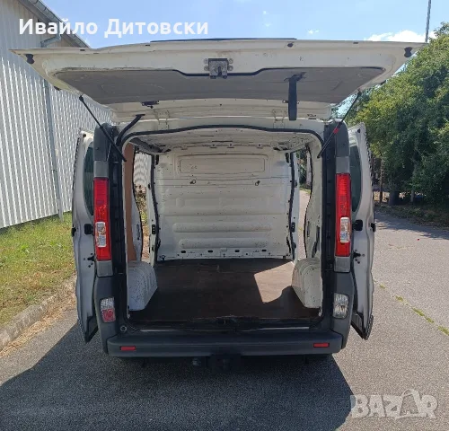 OPEL VIVARO 2.5 CDTI (2011г.), снимка 8 - Бусове и автобуси - 55493842