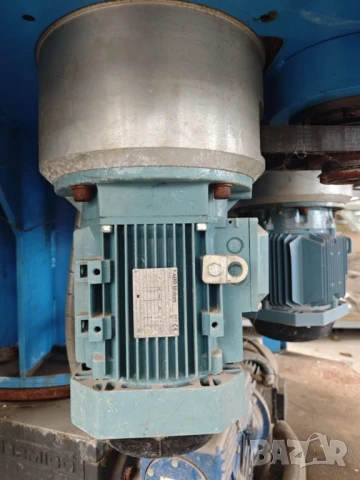 машина за части, снимка 8 - Резервни части за машини - 50674634