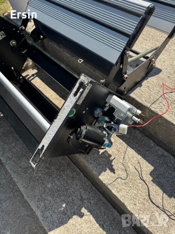 Електрическа Двойна Степенка  LiPPERT Project 2000 за MORELO Reisemobile  (Неразличима от нова) , снимка 2 - Къмпинг мебели - 51801559