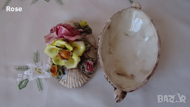 Красоти , изкуство от Италия, картина 3D Capodimonte, Кутия Bassano, снимка 14 - Антикварни и старинни предмети - 51556186