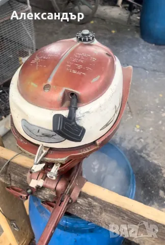 Продавам две лодки с двигатели и едно ремарке, снимка 9 - Воден транспорт - 48268115