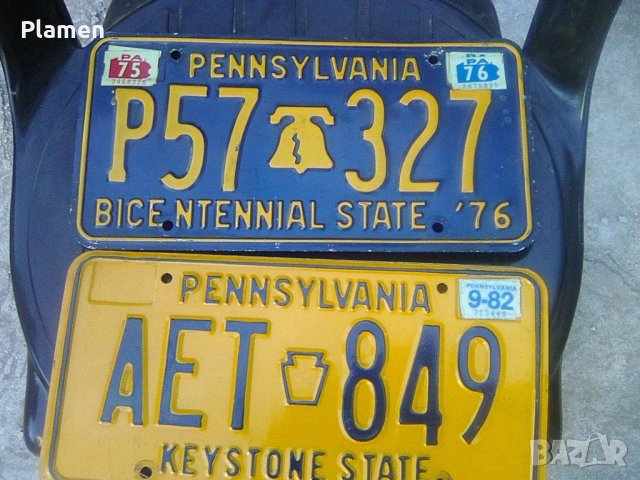 Две стари американски регистрационни табели за МПС, снимка 1 - Колекции - 38426150
