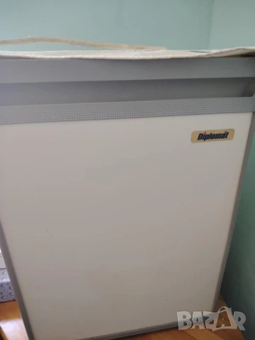 Мини бар хладилник, снимка 1