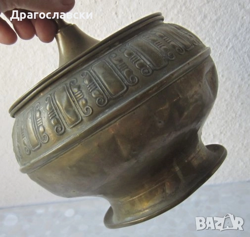 Стар метален съд, менче бакър бакърче, мед месинг метал, кутия, релеф.  лов, цинк антика , снимка 10 - Други - 31940415